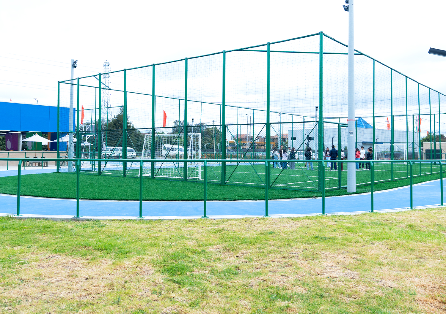 Landing-Innova_Valores-agregados_Cota-centro-deportivo-3
