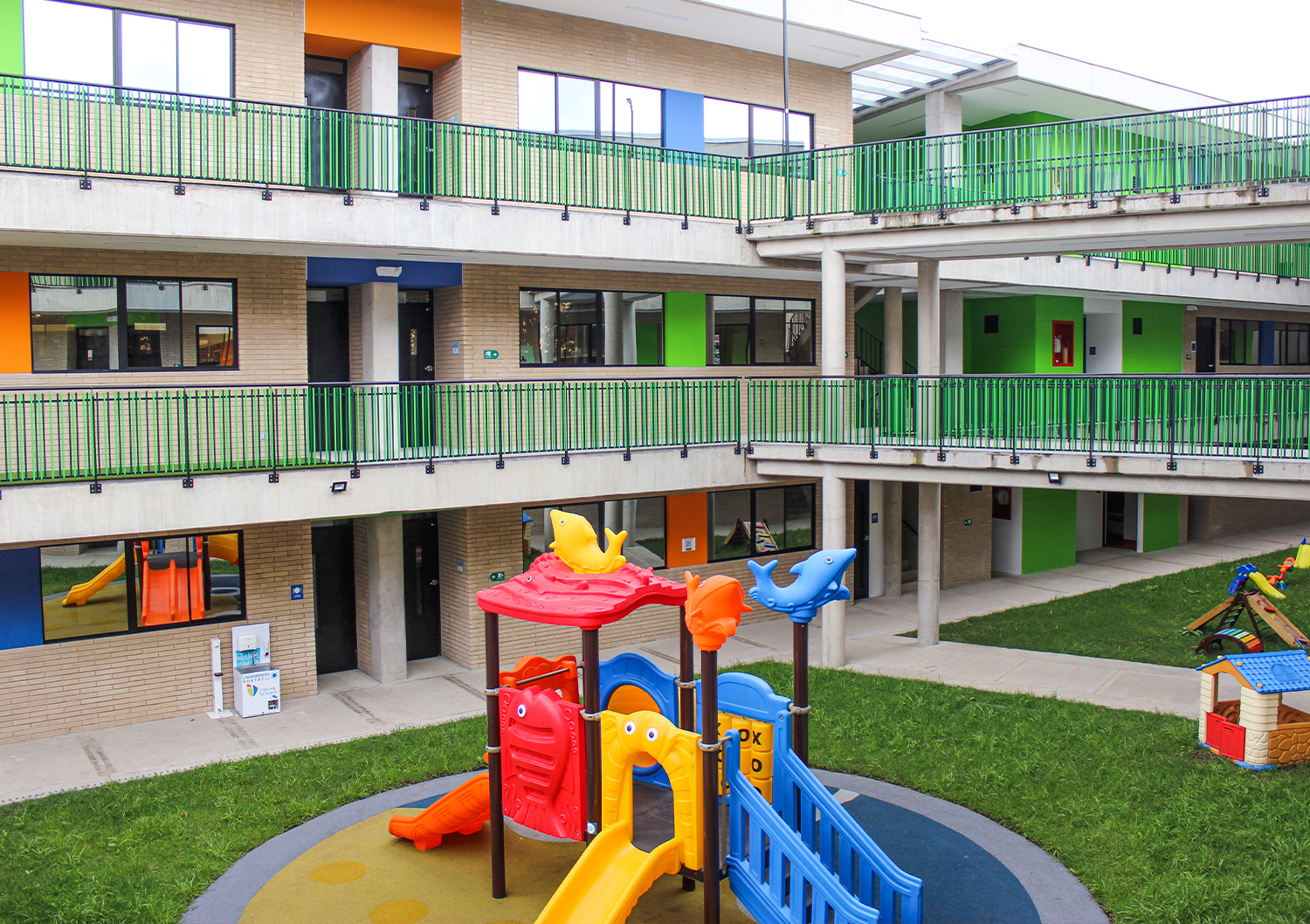 Landing-Innova_Valores-agregados_Niza-centro-deportivo-1