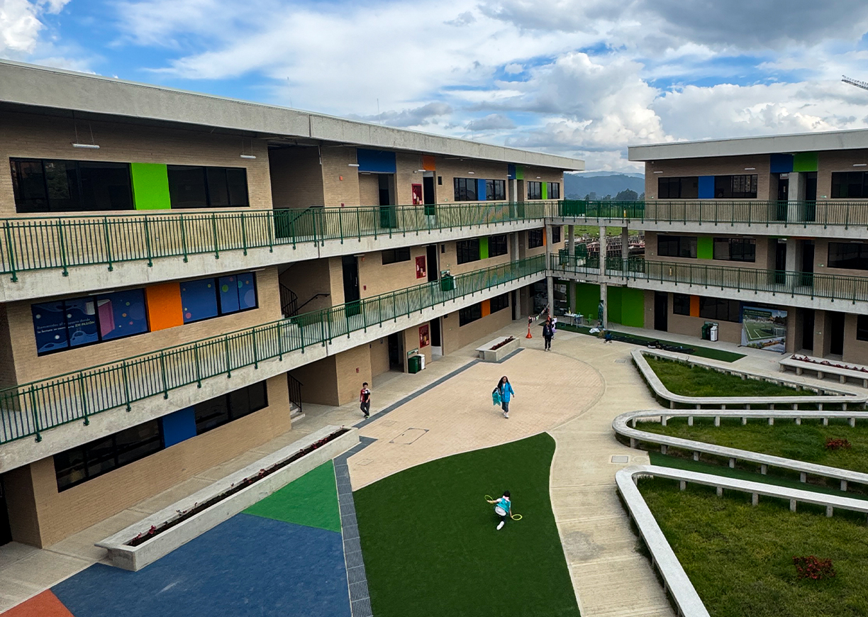 {alt=Menu_Zipaquira, height=870, loading=lazy, max_height=870, max_width=1224, size_type=auto_custom_max, src=https://8117711.fs1.hubspotusercontent-na1.net/hubfs/8117711/Menu_Zipaquira.jpg, width=1224}